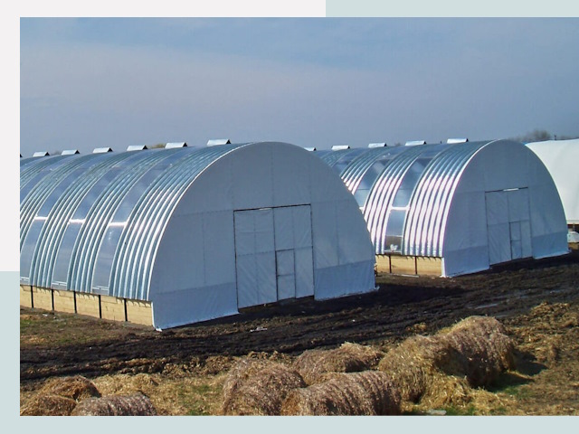 Сельскохозяйственные здания в Чайковском