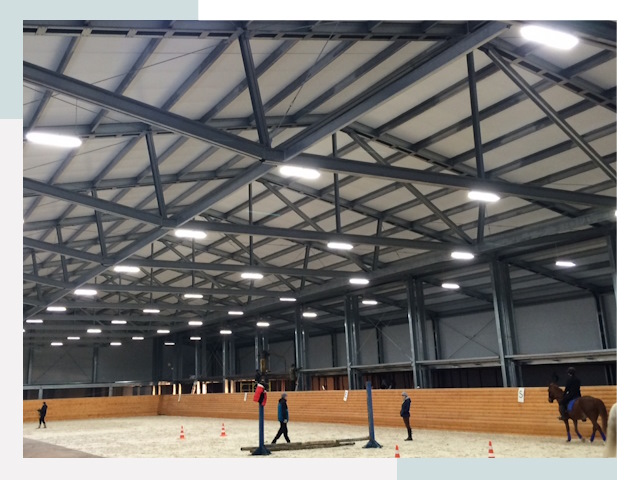 Строительство конных манежей от 607 руб в Чайковский